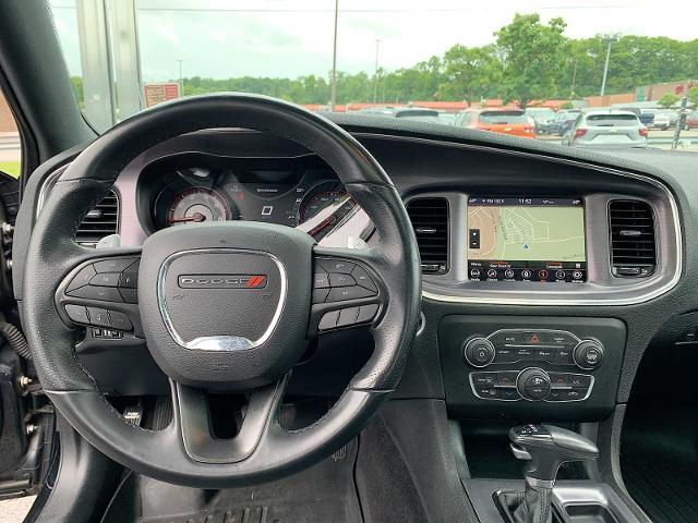 2018 Dodge Charger Vehicle Photo in MOON TOWNSHIP, PA 15108-2571