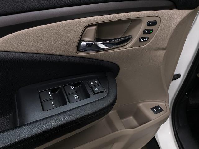 2019 Honda Pilot Vehicle Photo in Appleton, WI 54913