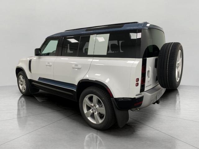 2025 Defender Vehicle Photo in Appleton, WI 54913