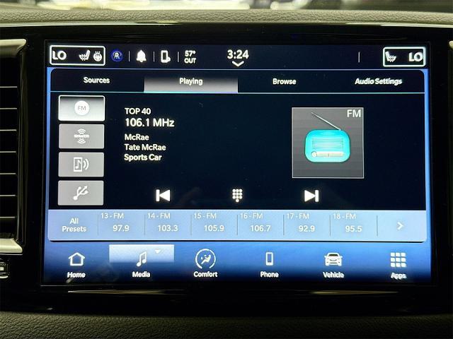 2022 Chrysler Pacifica Vehicle Photo in EVERETT, WA 98203-5662