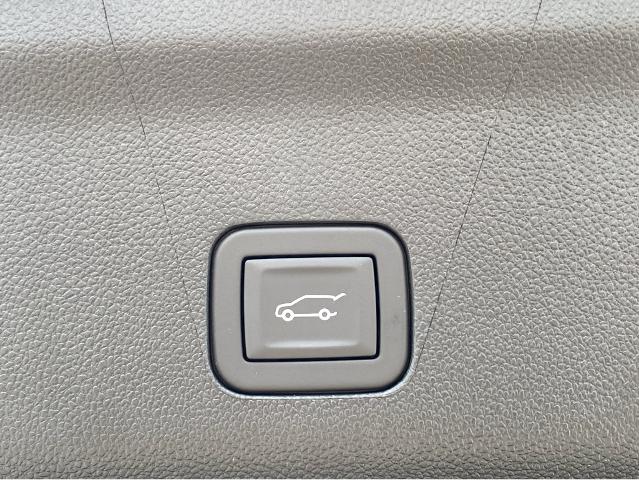 2025 Chevrolet Suburban Vehicle Photo in SAVANNAH, GA 31406-4513