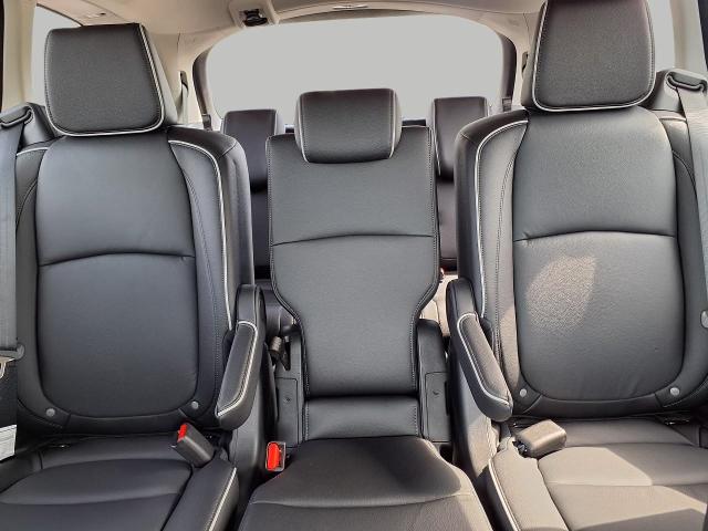 2025 Honda Odyssey Vehicle Photo in Oshkosh, WI 54904