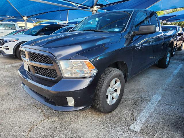 2018 Ram 1500 Vehicle Photo in DENTON, TX 76210-9321