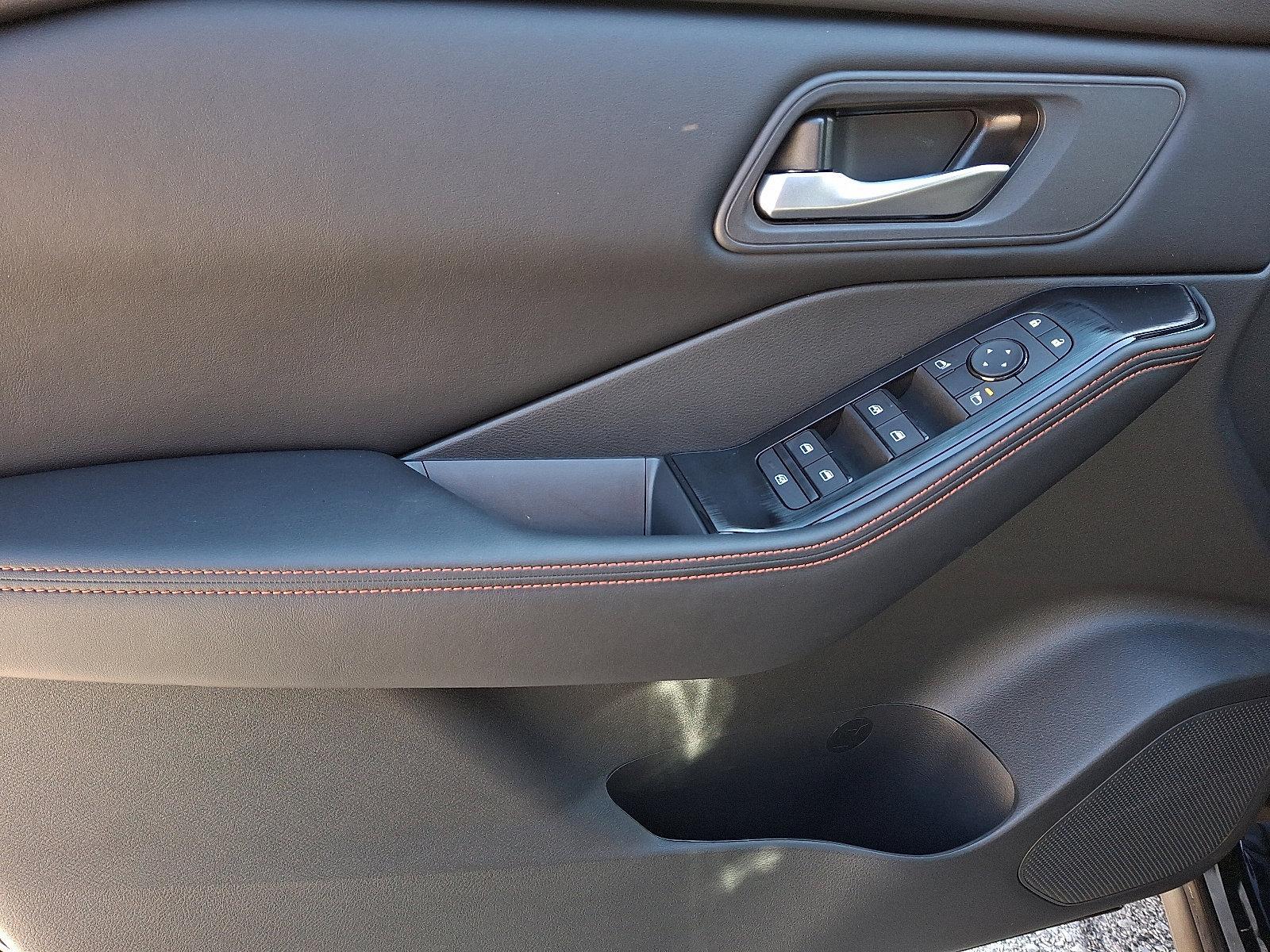 2025 Nissan Rogue Vehicle Photo in Jenkintown, PA 19046