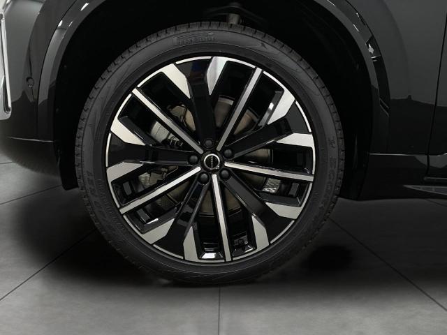 2026 Volvo XC90 Vehicle Photo in Appleton, WI 54913