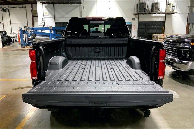 2025 Chevrolet Silverado 2500 HD Vehicle Photo in KANSAS CITY, MO 64114-4502