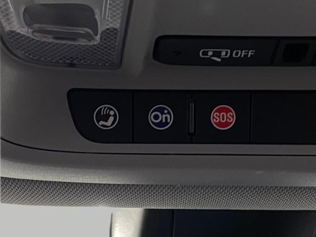 2023 GMC Acadia Vehicle Photo in Appleton, WI 54913