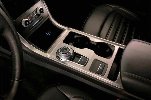 2024 Ford Edge Vehicle Photo in KANSAS CITY, MO 64114-4502