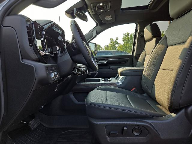 2025 GMC Sierra 2500 HD Vehicle Photo in TREVOSE, PA 19053-4984