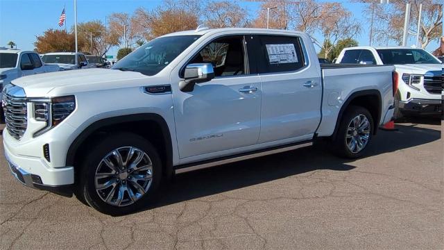 2025 GMC Sierra 1500 Vehicle Photo in GOODYEAR, AZ 85338-1310