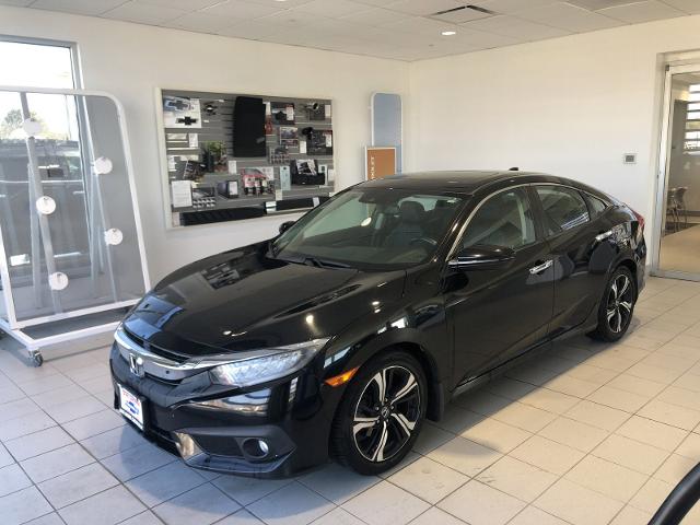 Used 2017 Honda Civic Touring with VIN 19XFC1F90HE023827 for sale in Morton, IL