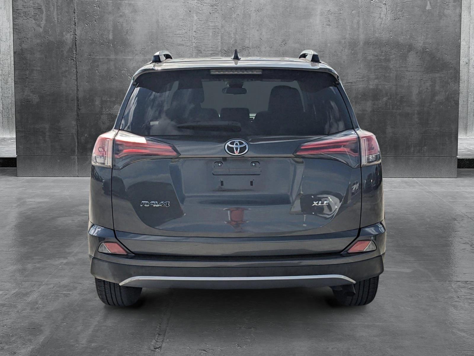 2018 Toyota RAV4 Vehicle Photo in MIAMI, FL 33172-3015