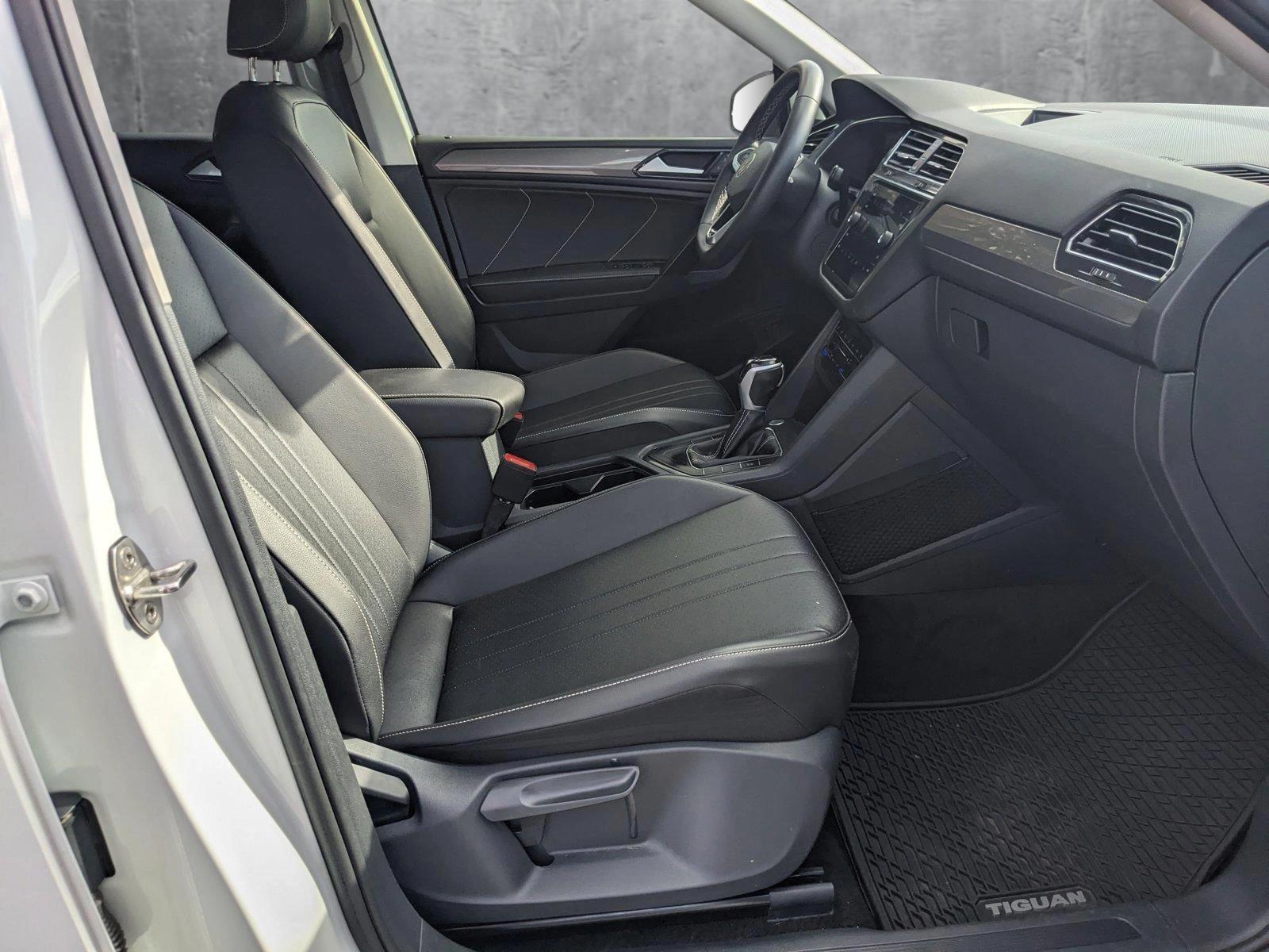 2022 Volkswagen Tiguan Vehicle Photo in MIAMI, FL 33172-3015