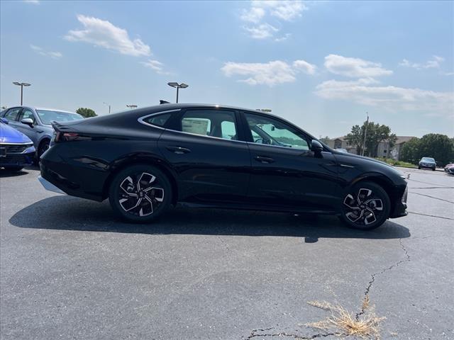 2024 Hyundai SONATA Vehicle Photo in Shiloh, IL 62269