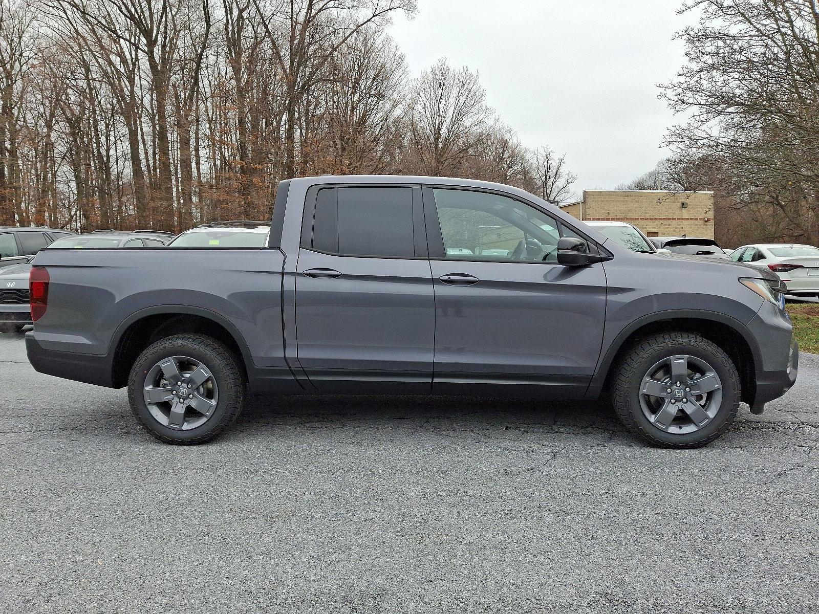 2025 Honda Ridgeline Vehicle Photo in Harrisburg, PA 17111