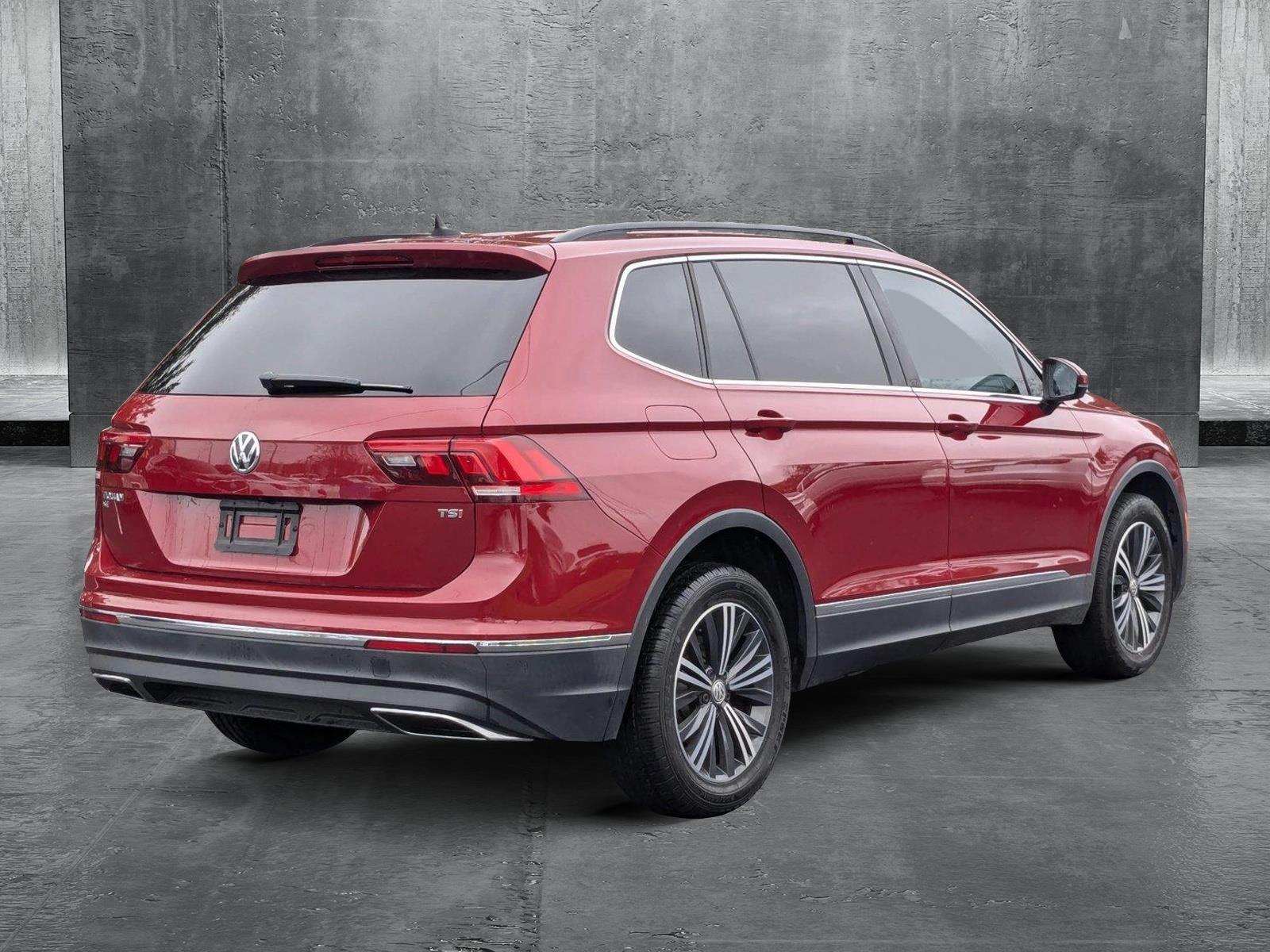 2018 Volkswagen Tiguan Vehicle Photo in Sanford, FL 32771