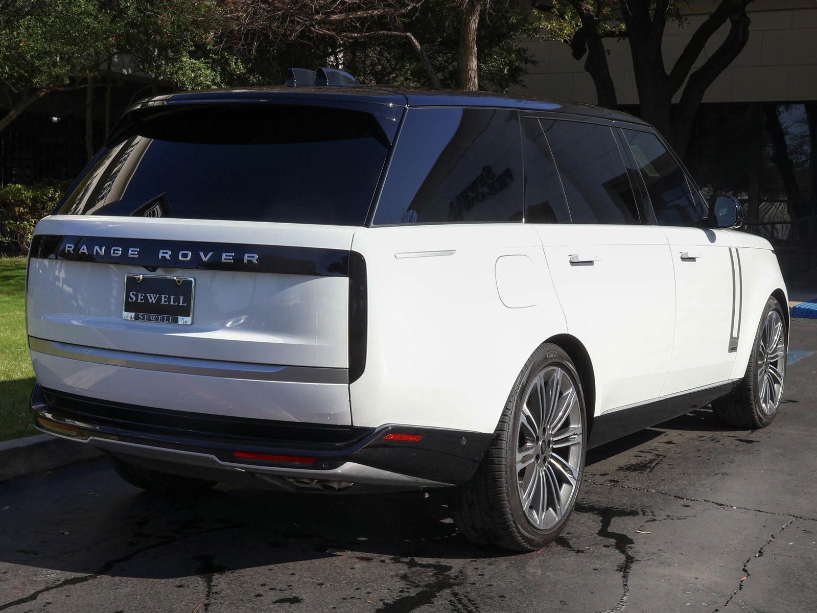 2024 Range Rover Vehicle Photo in DALLAS, TX 75209-3095