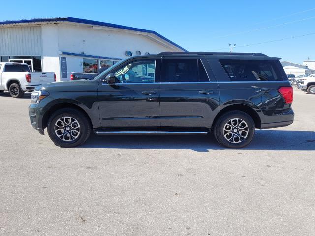 Used 2023 Ford Expedition XLT with VIN 1FMJK1J81PEA50228 for sale in Belle Glade, FL