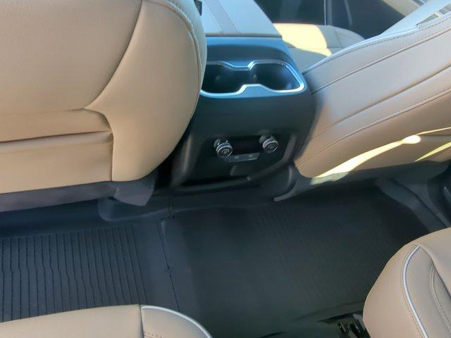 2025 Buick Enclave Vehicle Photo in ALBERTVILLE, AL 35950-0246