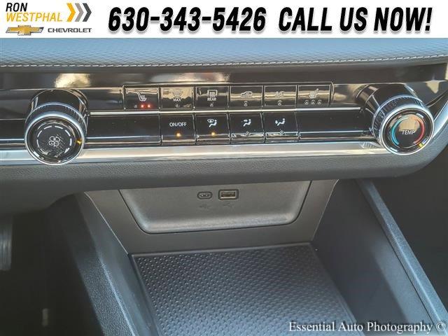 2025 Chevrolet Equinox Vehicle Photo in AURORA, IL 60503-9326