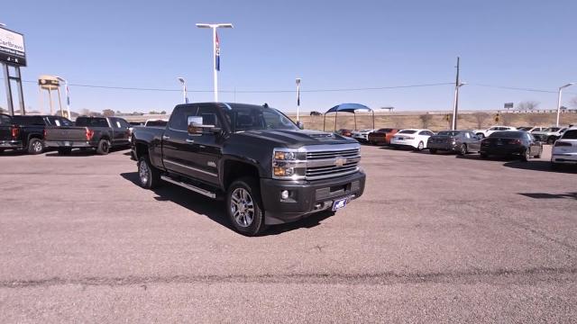 2017 Chevrolet Silverado 2500HD Vehicle Photo in NEDERLAND, TX 77627-8017