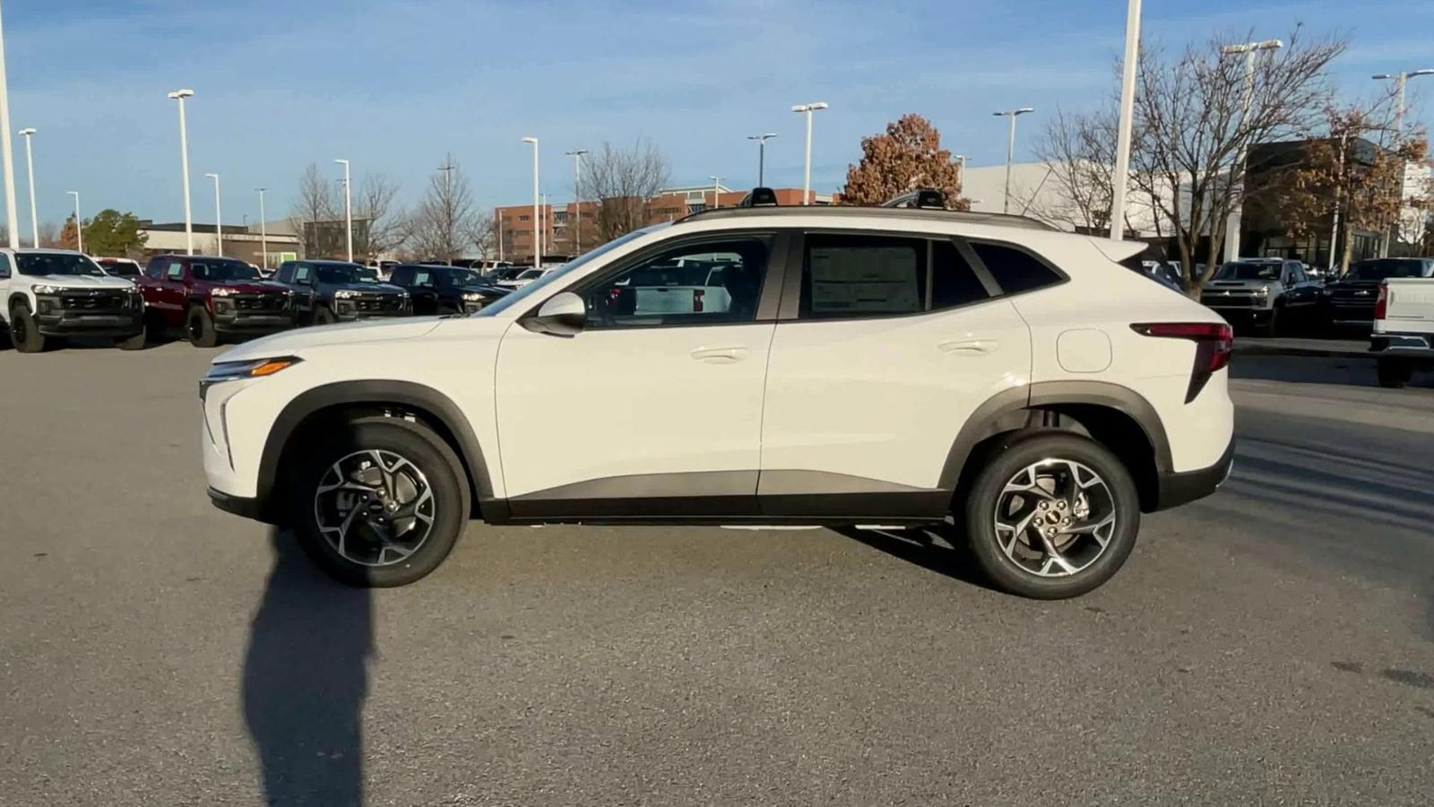 2025 Chevrolet Trax Vehicle Photo in BENTONVILLE, AR 72712-4322