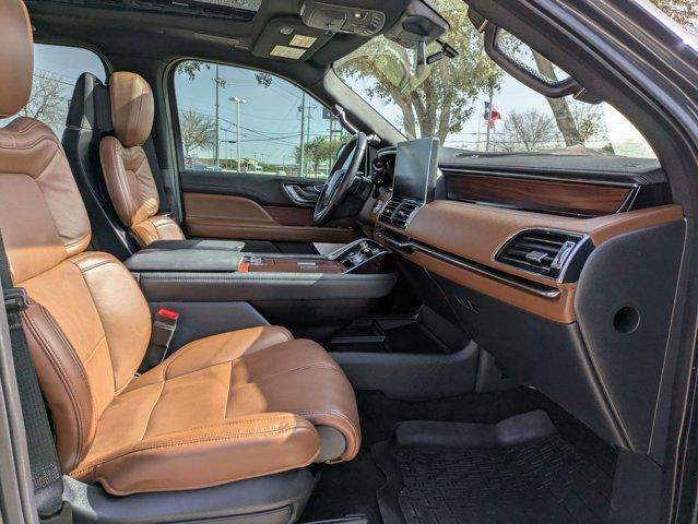 2022 Lincoln Navigator Vehicle Photo in SELMA, TX 78154-1459