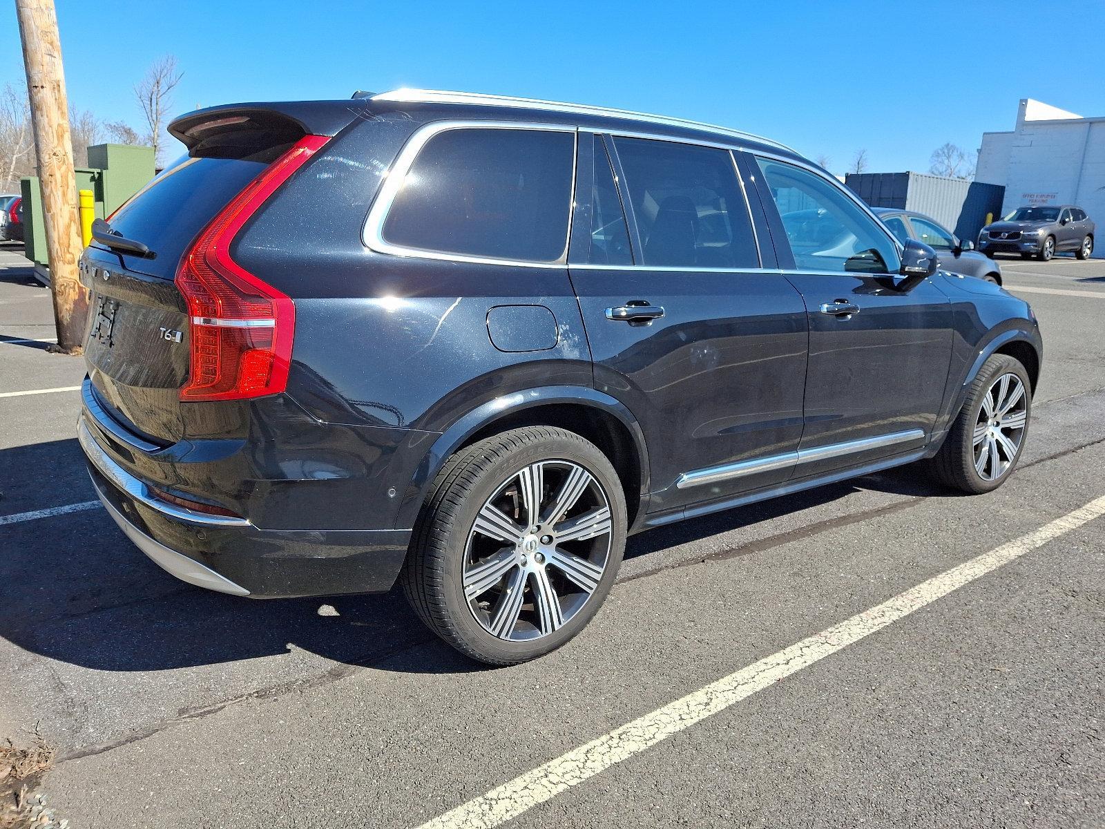 2022 Volvo XC90 Vehicle Photo in Trevose, PA 19053