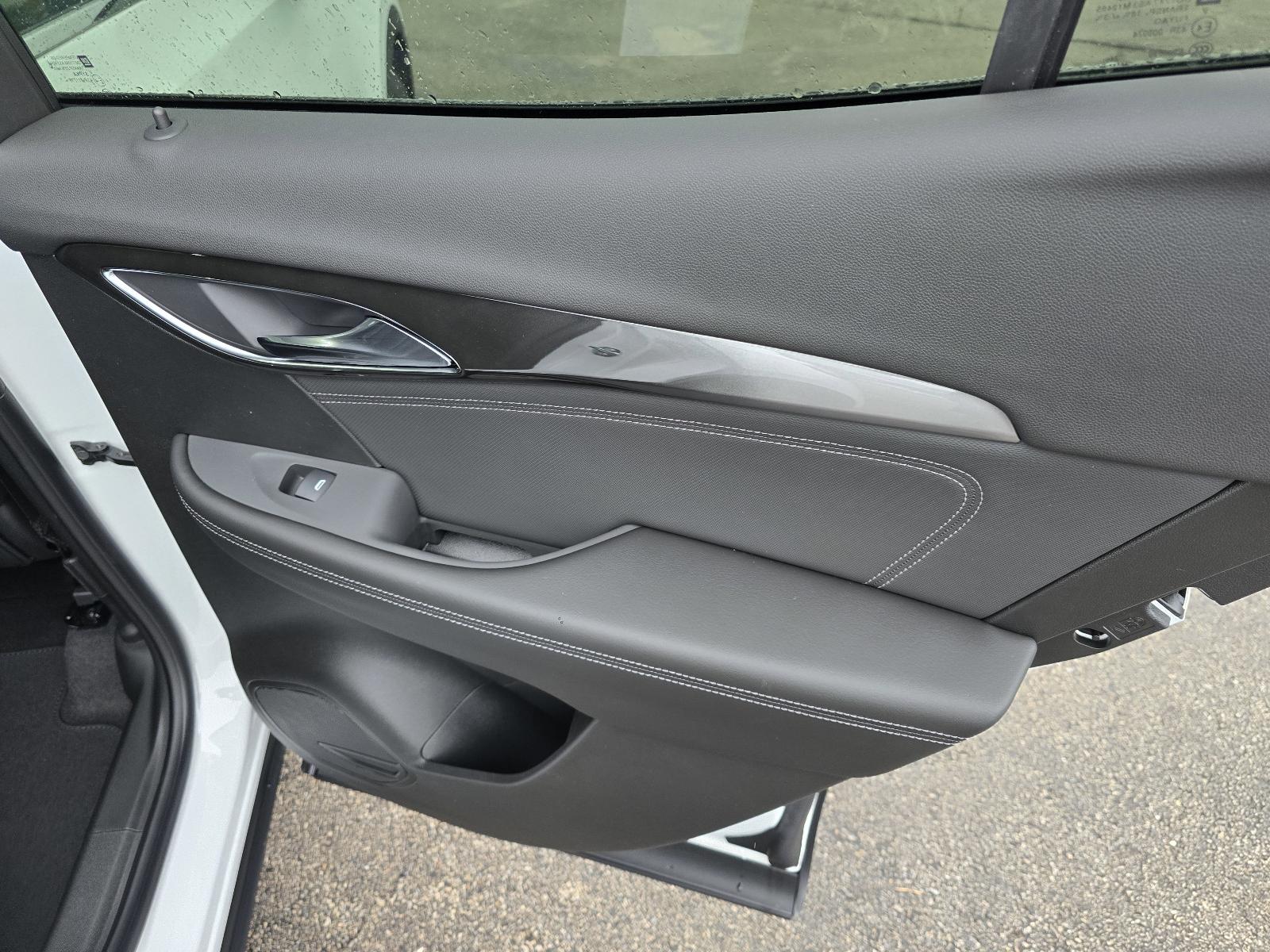 2025 Buick Envision Vehicle Photo in Rolla, MO 65401