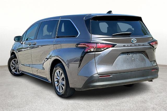 2021 Toyota Sienna Vehicle Photo in Tulsa, OK 74145