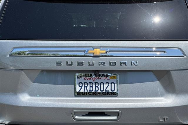 2023 Chevrolet Suburban Vehicle Photo in ELK GROVE, CA 95757-8703