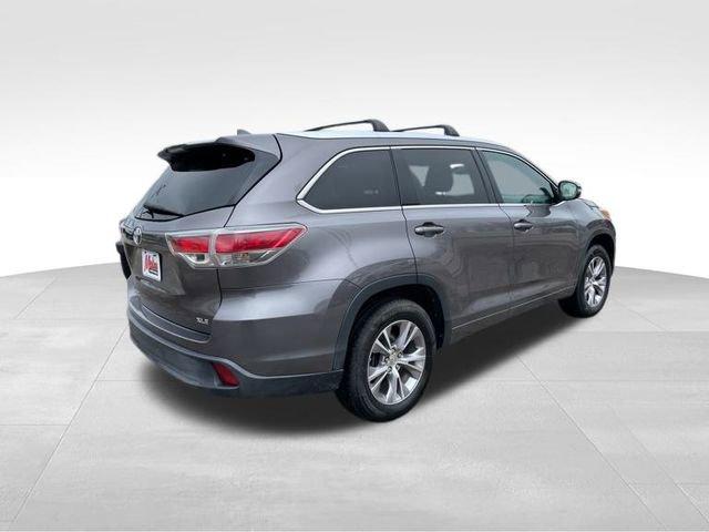 2015 Toyota Highlander Vehicle Photo in MEDINA, OH 44256-9631