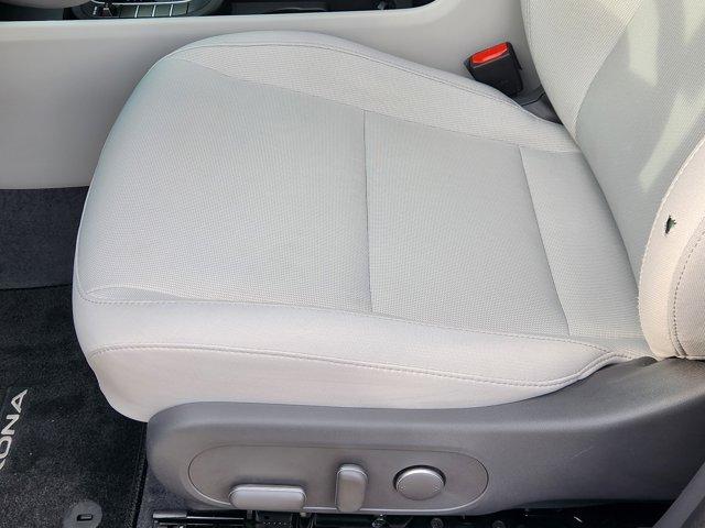 2025 Hyundai Kona Vehicle Photo in SUGAR LAND, TX 77478-0000