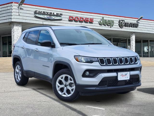 2025 Jeep Compass Vehicle Photo in Ennis, TX 75119-5114