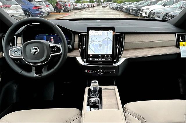 2025 Volvo XC90 Plug-In Hybrid Vehicle Photo in Grapevine, TX 76051