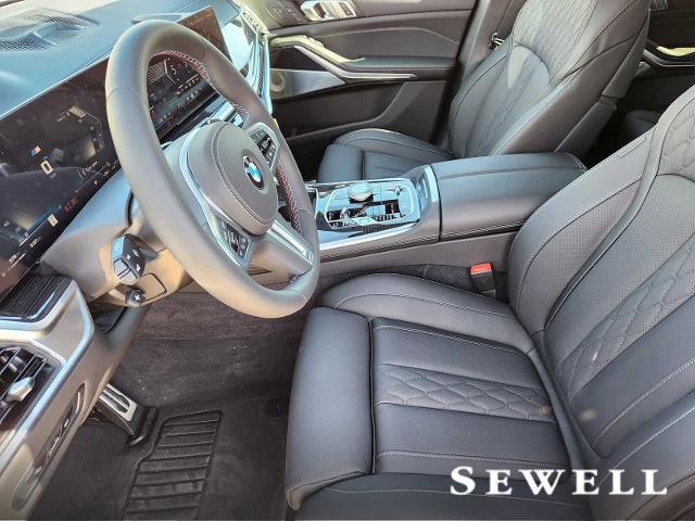 2025 BMW X7 M60i Vehicle Photo in PLANO, TX 75024