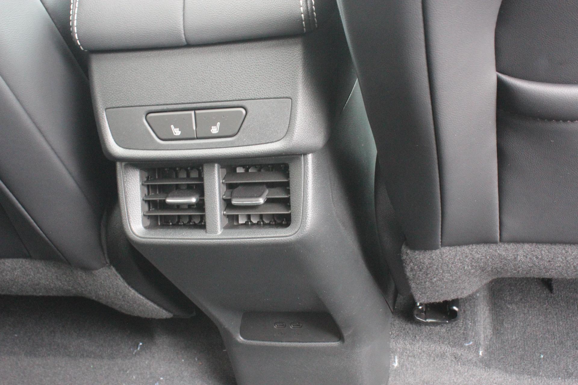 2026 GMC Terrain Vehicle Photo in AURORA, CO 80012-4011