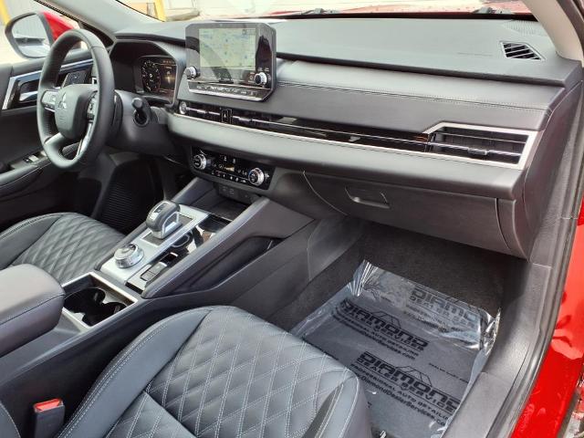 2024 Mitsubishi Outlander Vehicle Photo in Tampa, FL 33612
