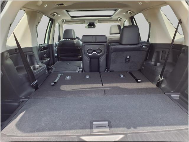 2025 Honda Pilot Vehicle Photo in Oshkosh, WI 54904