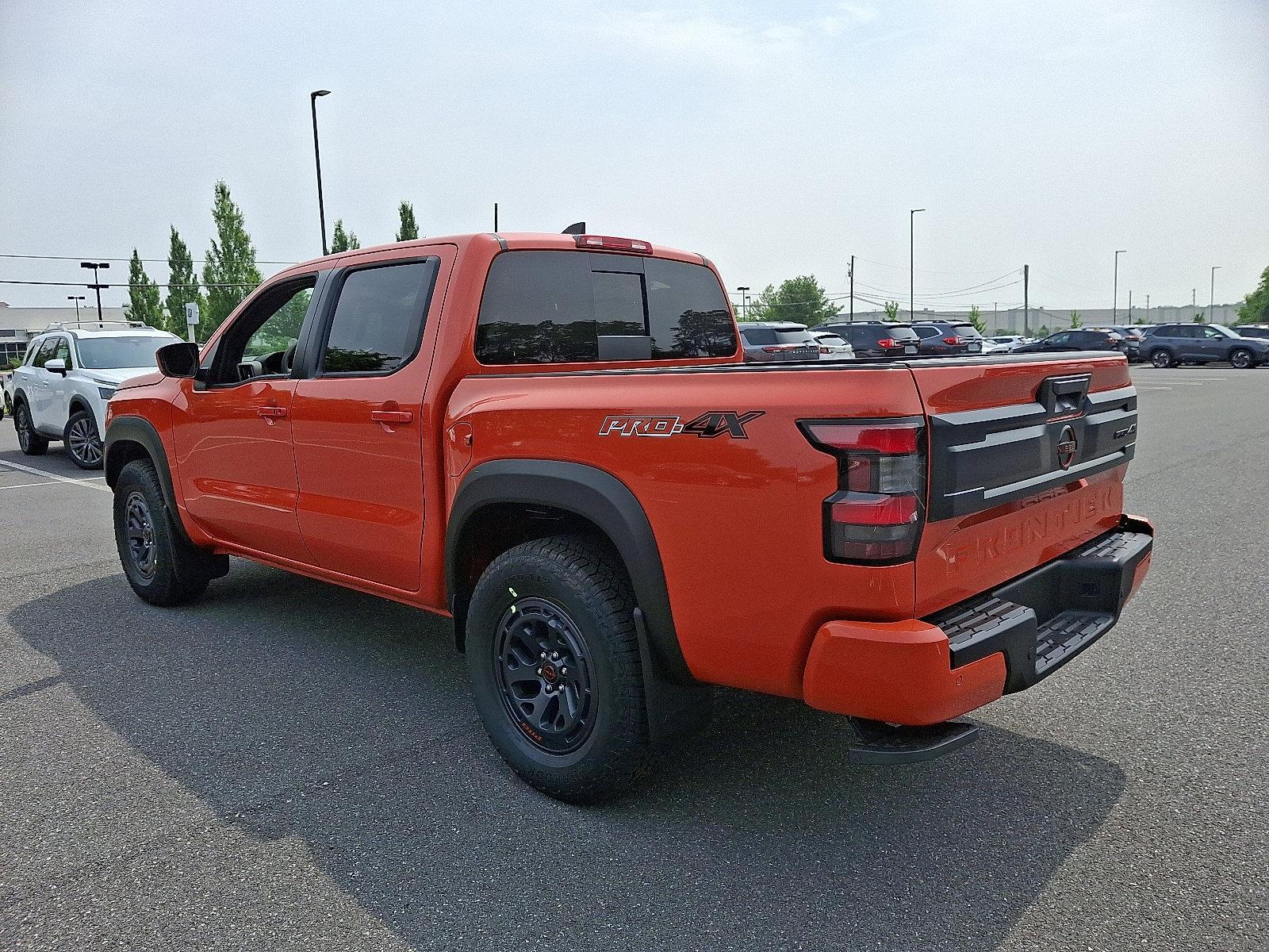 2025 Nissan Frontier Vehicle Photo in Mechanicsburg, PA 17050-2306