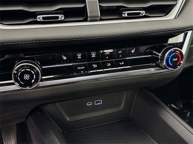 2025 Chevrolet Equinox Vehicle Photo in PUYALLUP, WA 98371-4149