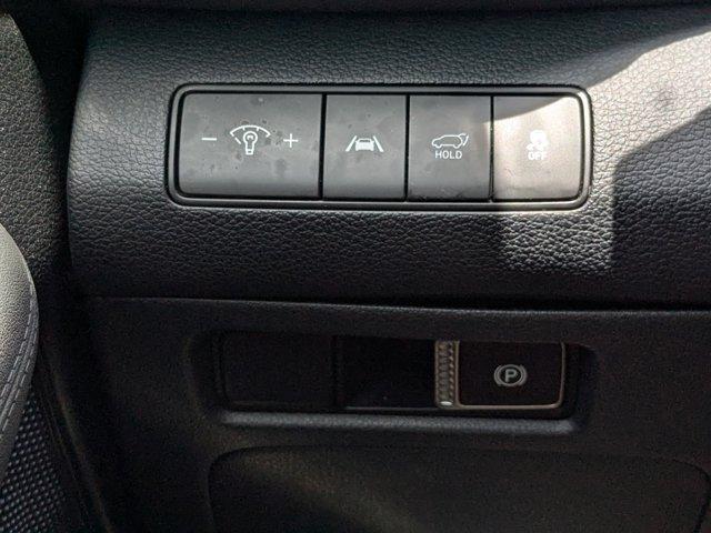 2021 Hyundai SANTA FE Vehicle Photo in BRUNSWICK, GA 31525-1881