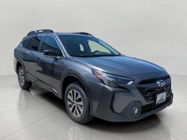 2025 Subaru Outback Vehicle Photo in Green Bay, WI 54304