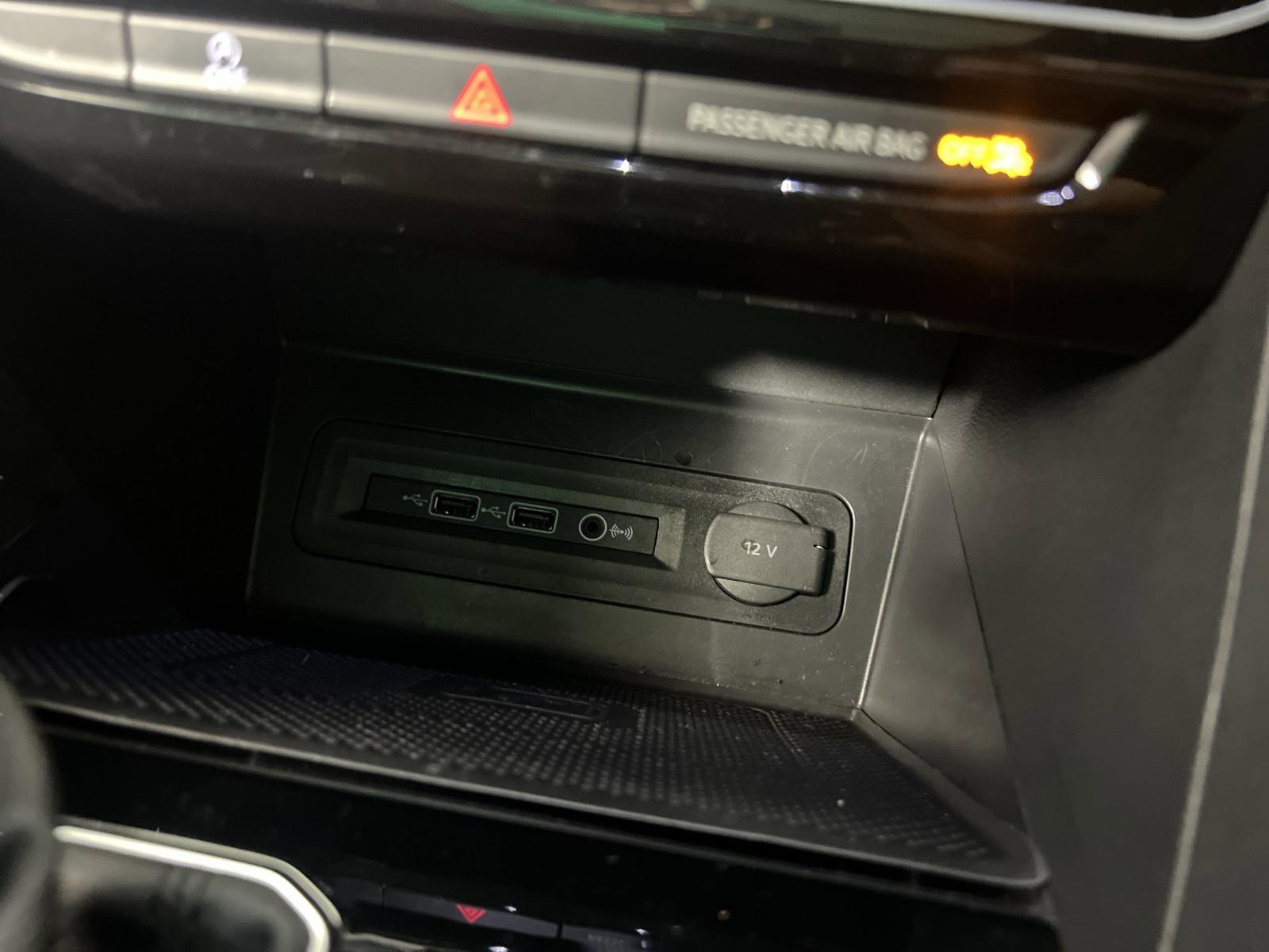 2020 Volkswagen Atlas Cross Sport Vehicle Photo in Georgetown, TX 78626