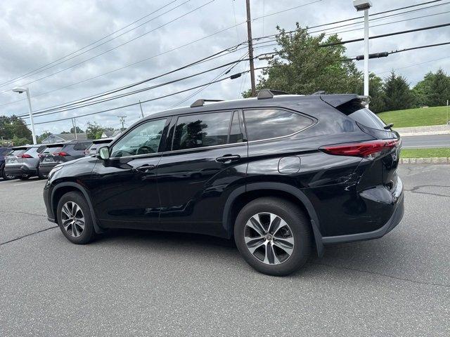 2022 Toyota Highlander Vehicle Photo in Flemington, NJ 08822