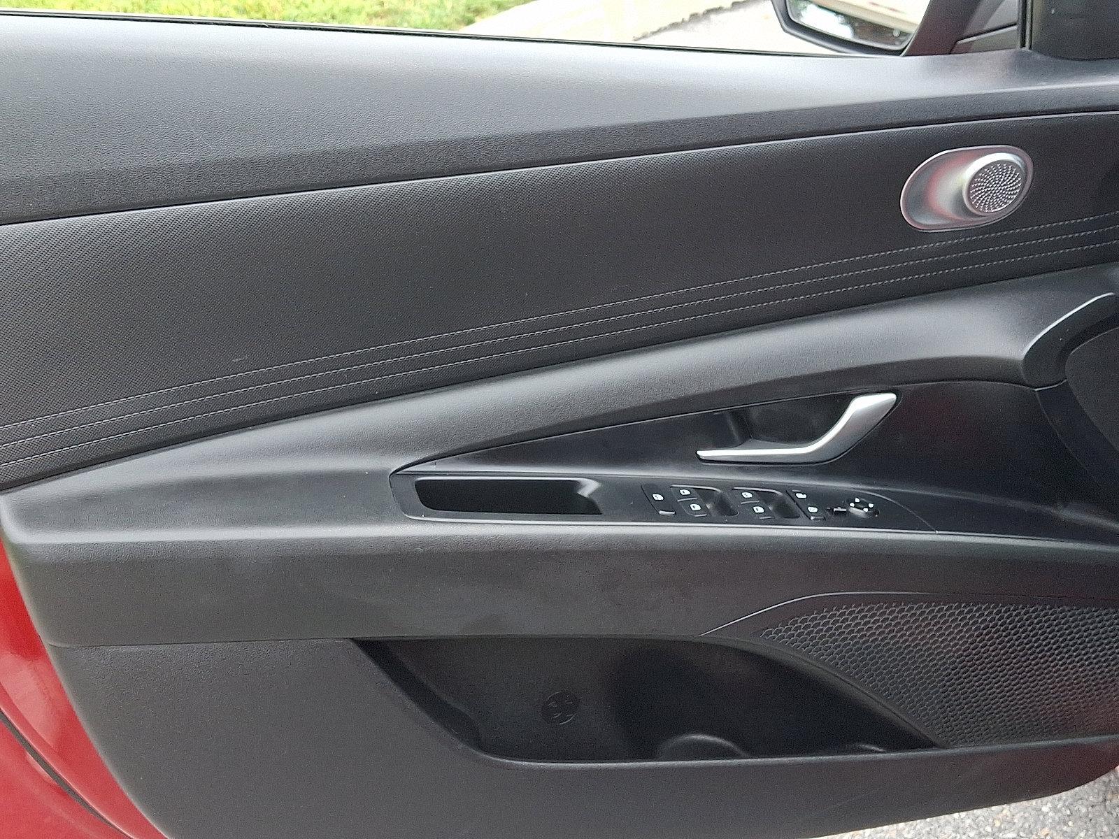 2023 Hyundai ELANTRA Vehicle Photo in Mechanicsburg, PA 17050-2306