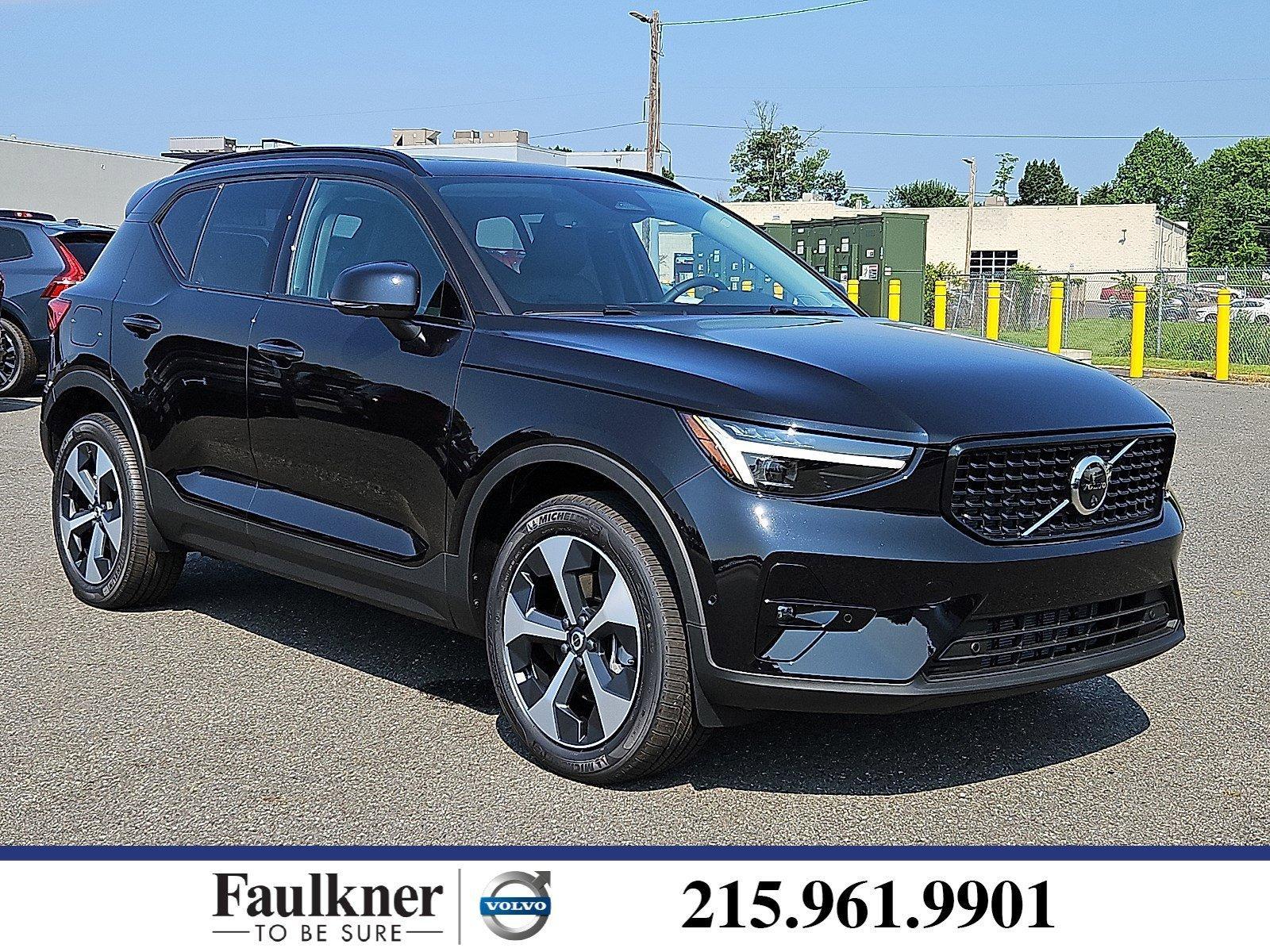 2026 Volvo XC40 Vehicle Photo in Trevose, PA 19053