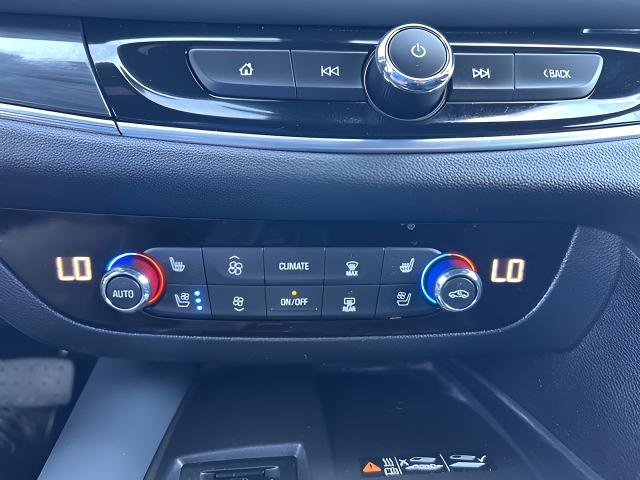 2024 Buick Enclave Vehicle Photo in MANITOWOC, WI 54220-5838