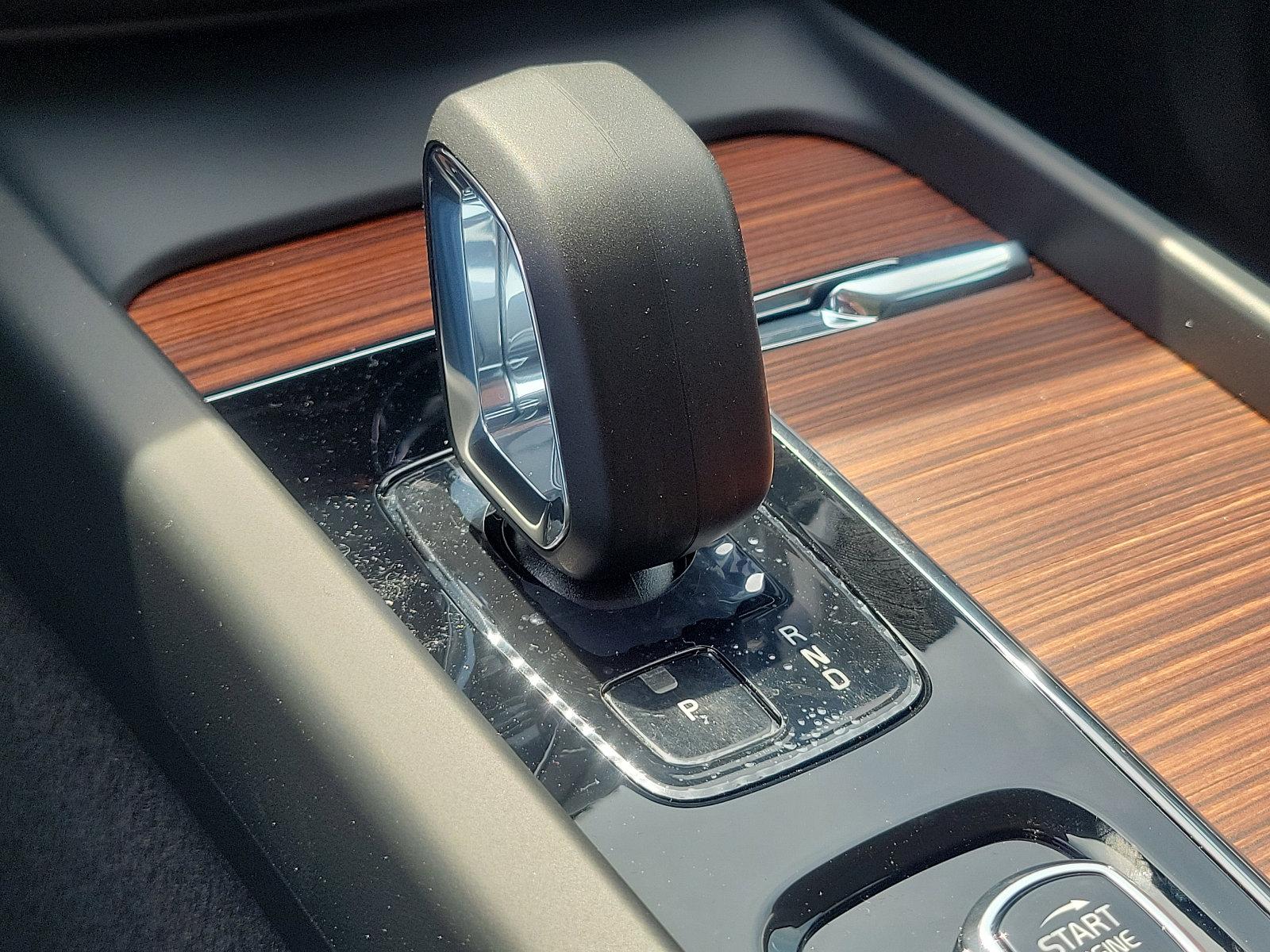 2023 Volvo XC60 Vehicle Photo in Trevose, PA 19053