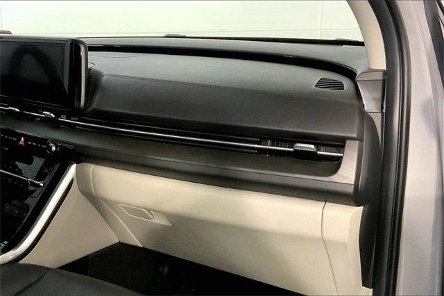 2022 Kia Carnival Vehicle Photo in KANSAS CITY, MO 64114-4502